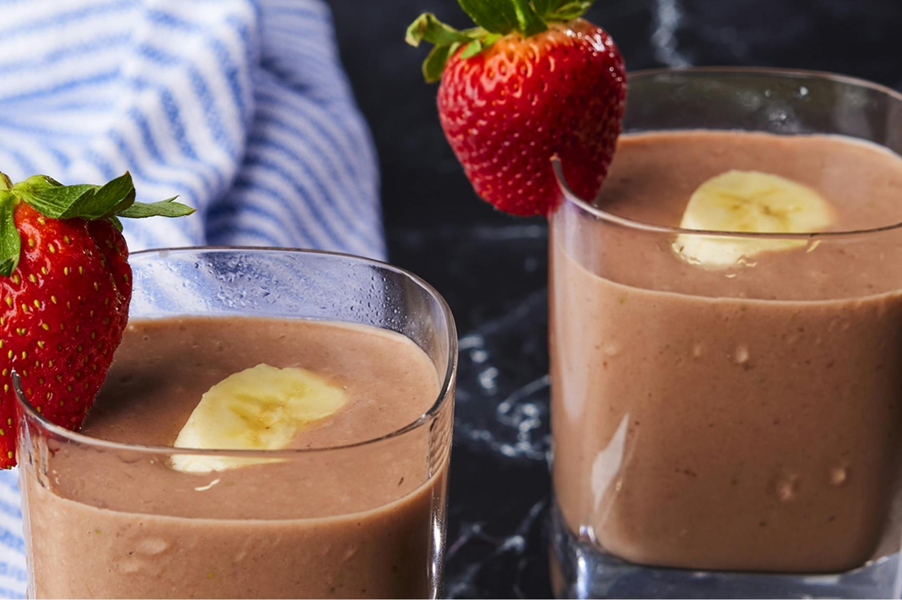 Nutty Banana Berry Smoothie